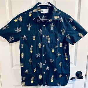 Men’s Aeropostale Cactus Shirt (size XS)